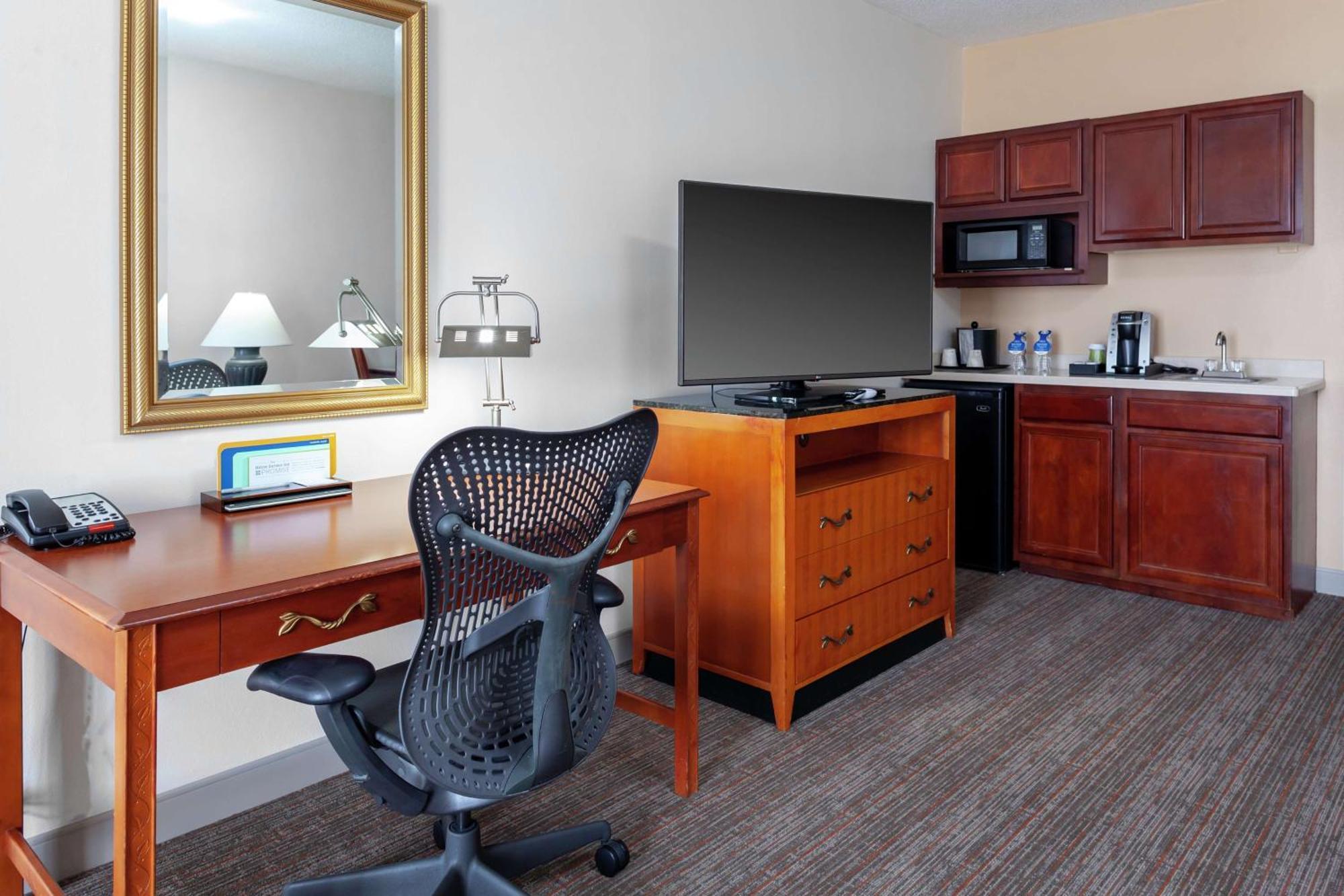 Hilton Garden Inn Charlotte North Εξωτερικό φωτογραφία