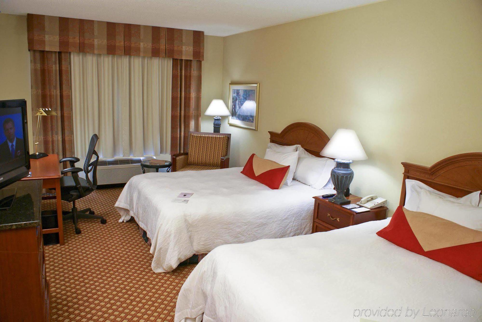 Hilton Garden Inn Charlotte North Δωμάτιο φωτογραφία