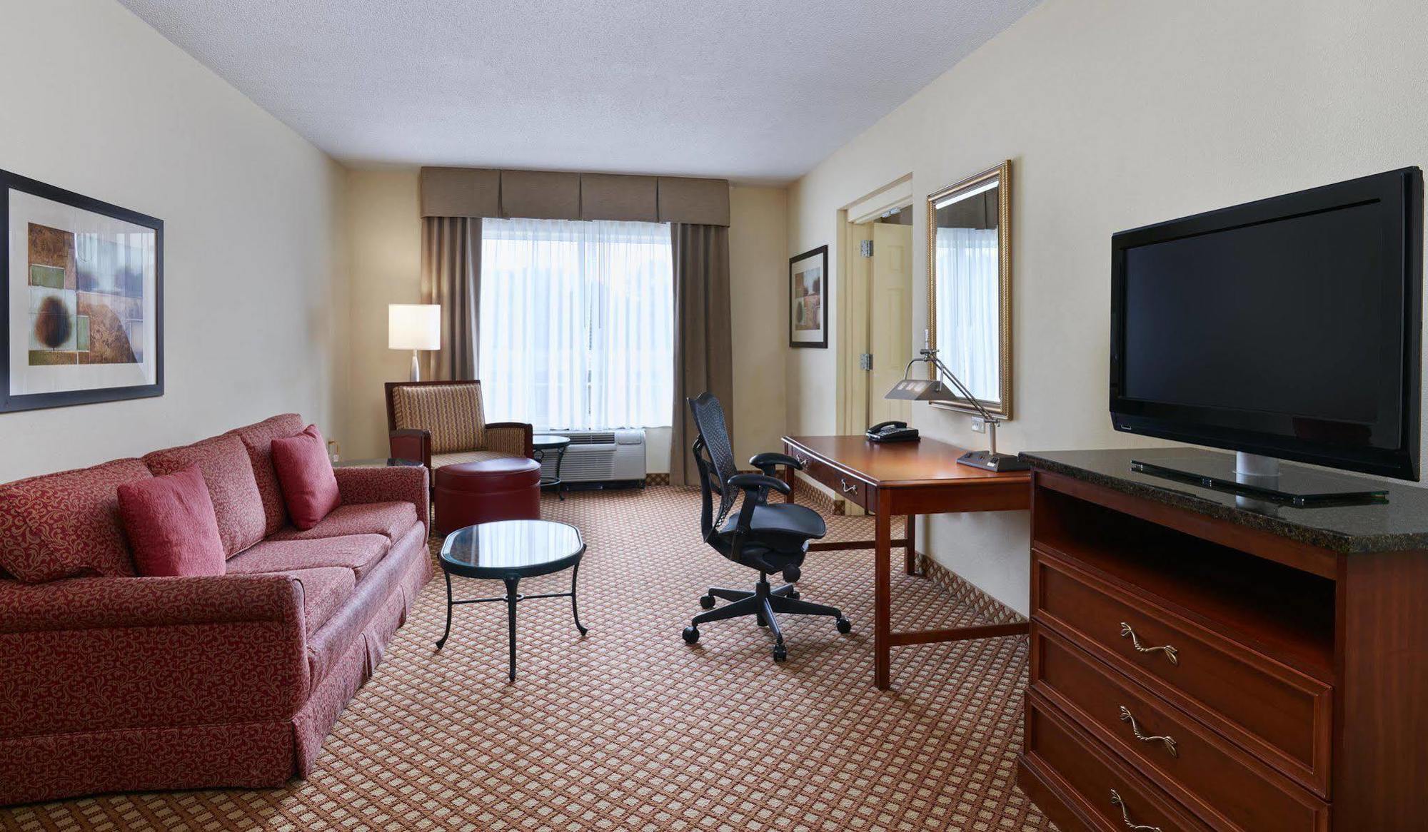 Hilton Garden Inn Charlotte North Εξωτερικό φωτογραφία
